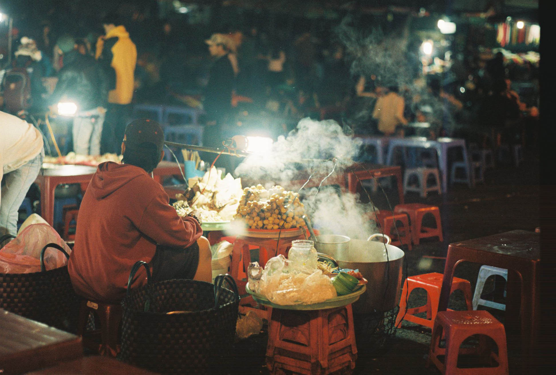 Am-Phu-market-DaLat-night-market