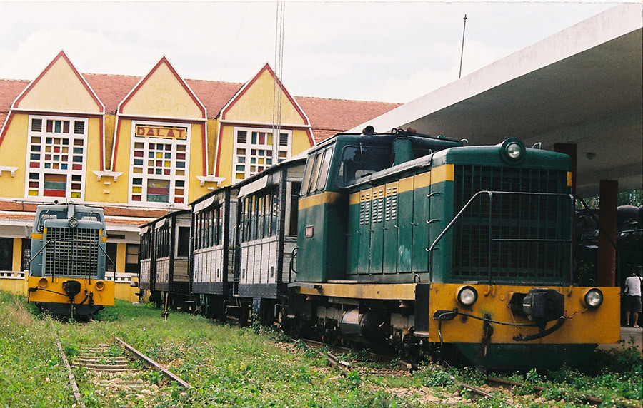 dalat-railway-station