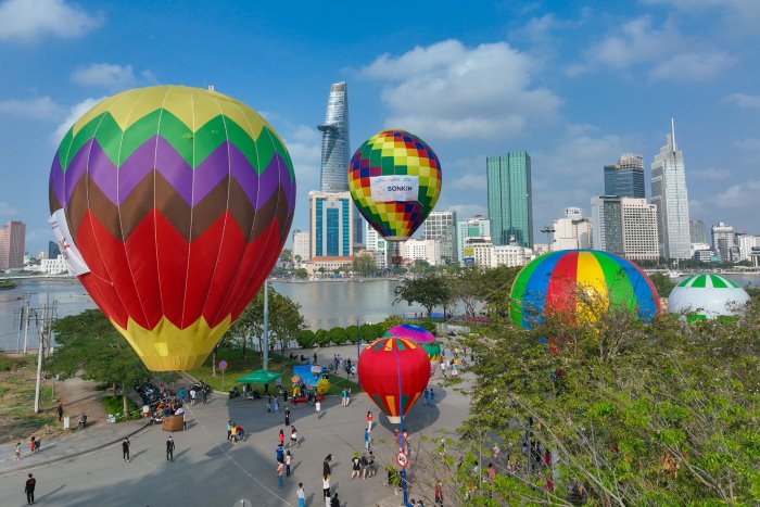 Hot air balloon in the sky of the Hochiminh city